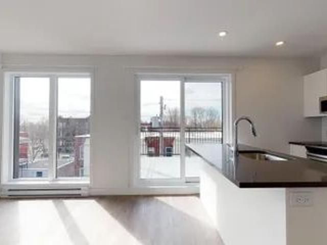 Apartment for rent in St. Leonard's, Quebec