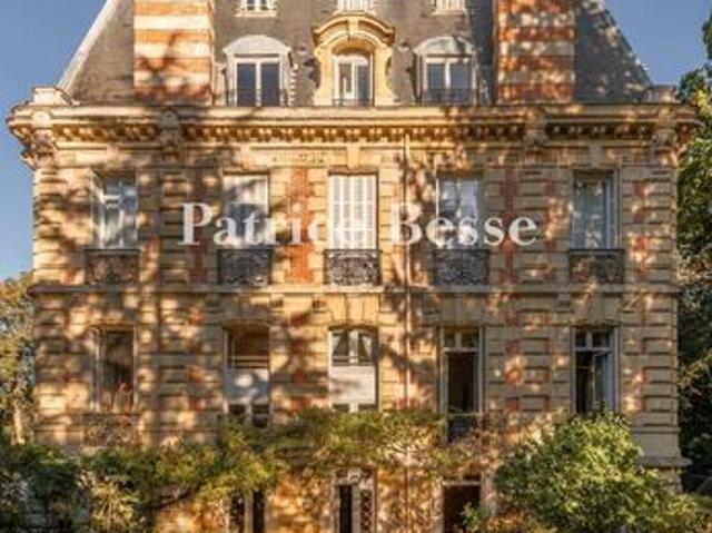 Appartement vente à Marnes-la-Coquette, Hauts-de-Seine