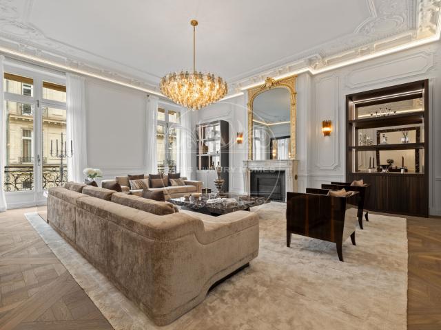 Appartement vente à Paris 8e Arrondissement, Paris