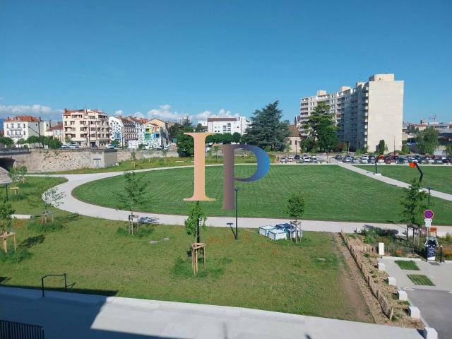 Appartement vente à France métropolitaine, Le Coteau