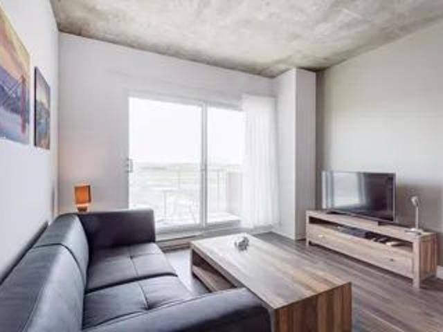 Apartment for rent in Brossard, Quebec