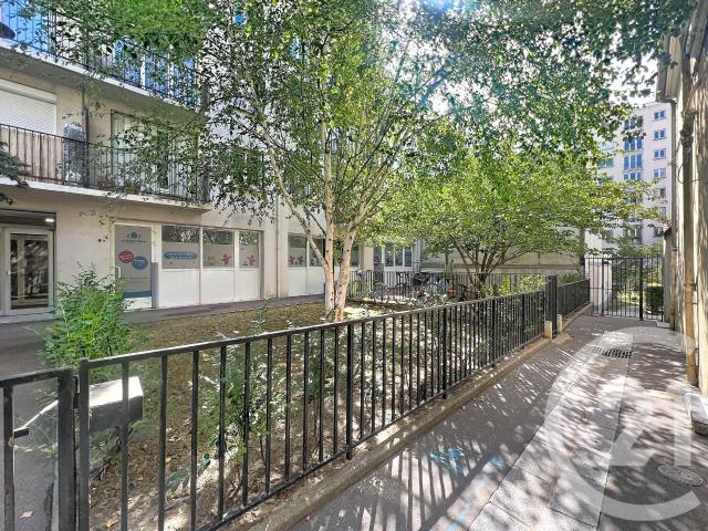Appartement vente à Paris 20e Arrondissement, Paris