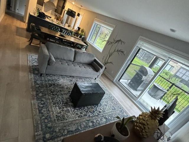 Apartment for rent in Bromont, Estrie