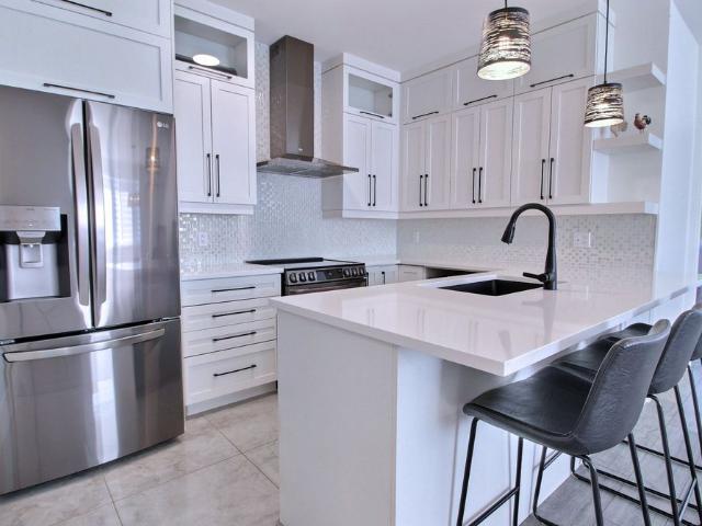 Apartment for rent in Bromont, Estrie