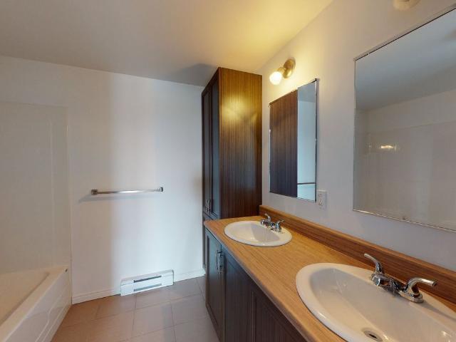 Apartment for rent in Minganie, Quebec