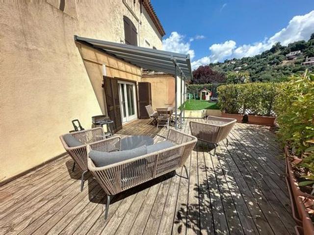 Appartement vente à France métropolitaine, Sainte-agnès