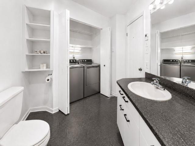 Apartment for rent in Vimont, Quebec