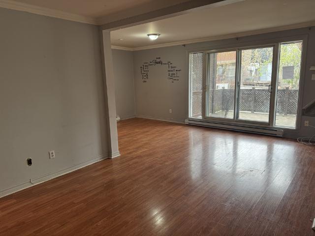 Apartment for rent in Saint-vincent-de-paul, Quebec