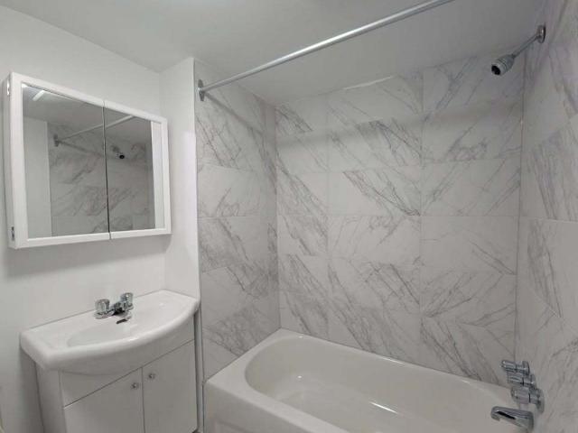 Apartment for rent in St. Leonard's, Quebec