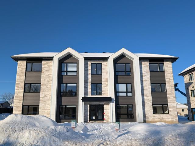 Apartment for rent in Laurentides, Quebec