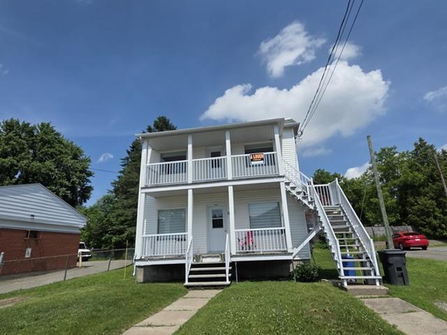 Apartment for rent in Mauricie, Quebec