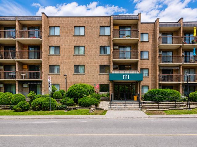 Apartment for rent in Saint-vincent-de-paul, Quebec