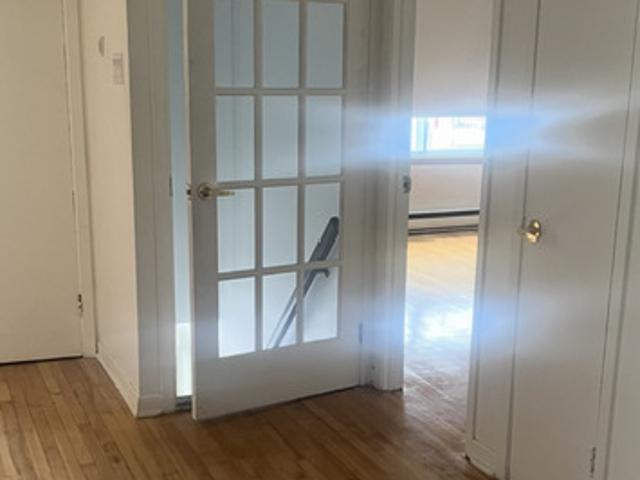 Apartment for rent in St. Leonard's, Quebec