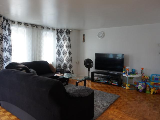 Apartment for rent in St. Leonard's, Quebec