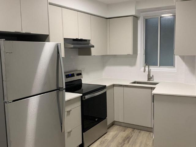 Apartment for rent in Mont-royal, Quebec