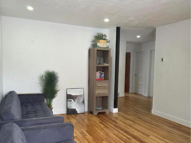 Apartment for rent in St. Leonard's, Quebec