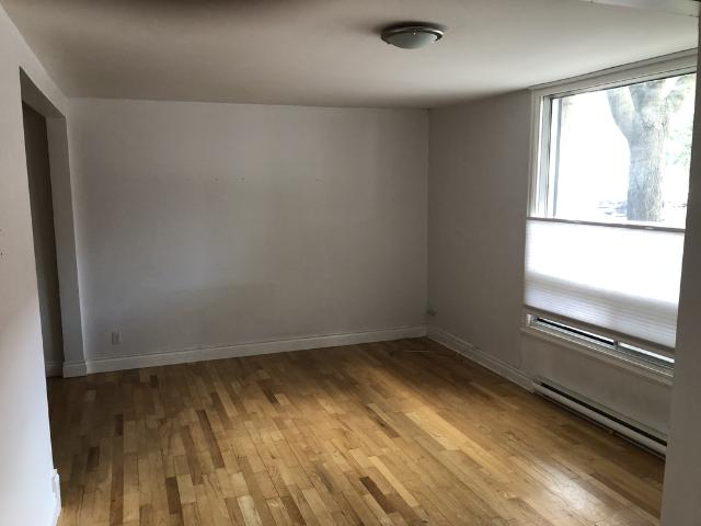 Apartment for rent in St. Leonard's, Quebec