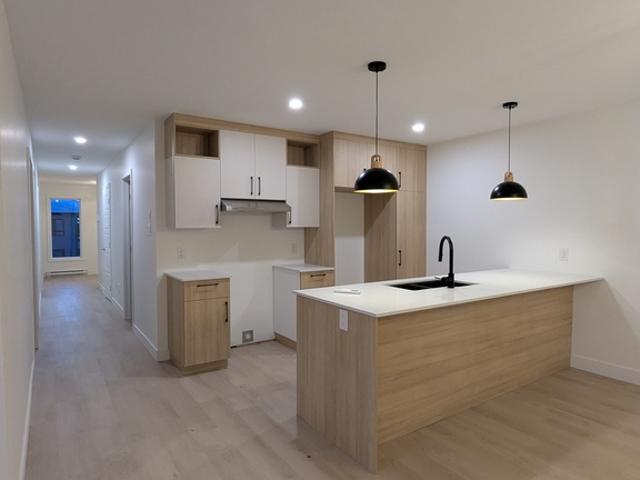 Apartment for rent in Le Haut-saint-françois, Quebec