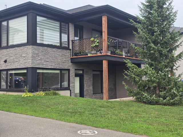 Apartment for rent in Laurentides, Quebec