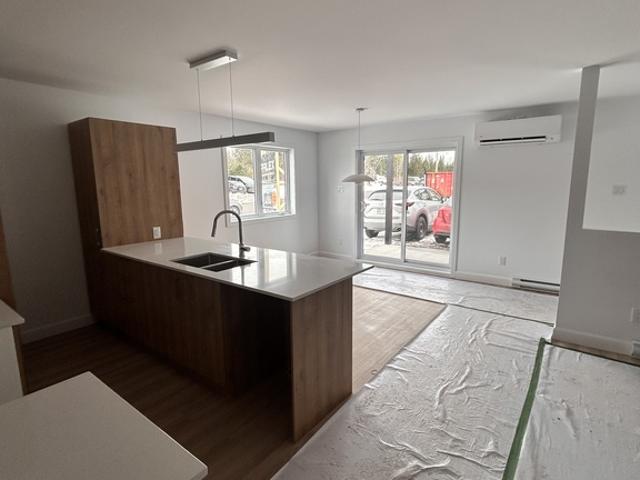 Apartment for rent in Saint-gilles, Quebec