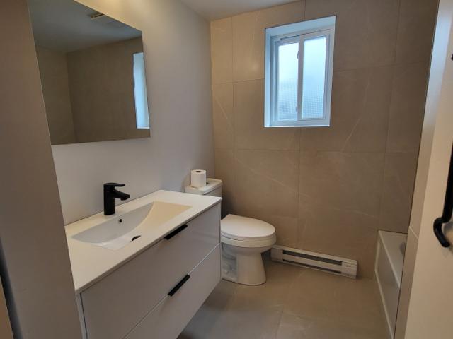 Apartment for rent in Mirabel