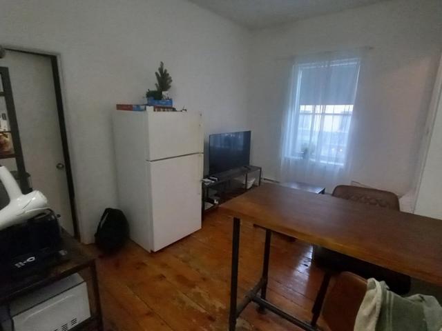 Apartment for rent in St. Leonard's, Quebec