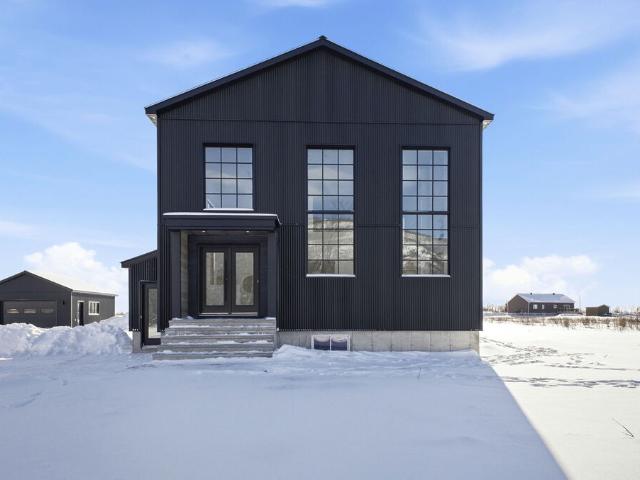 Apartment for rent in Les Collines-de-l'outaouais, Quebec