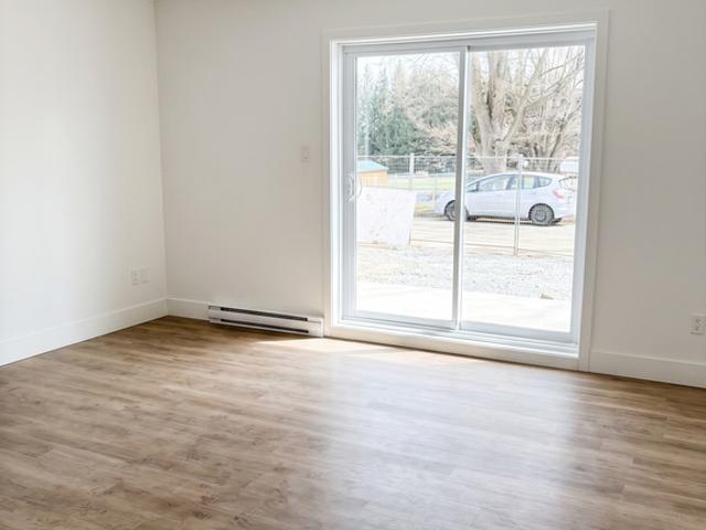 Apartment for rent in Le Haut-saint-françois, Quebec
