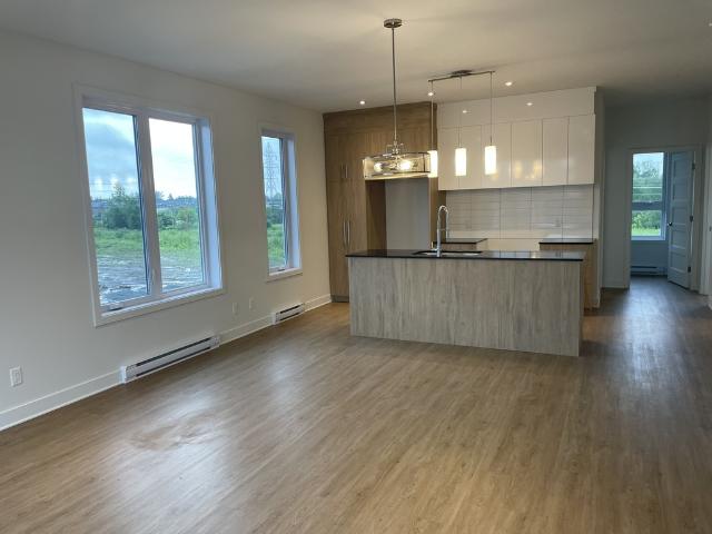 Apartment for rent in Auteuil, Quebec