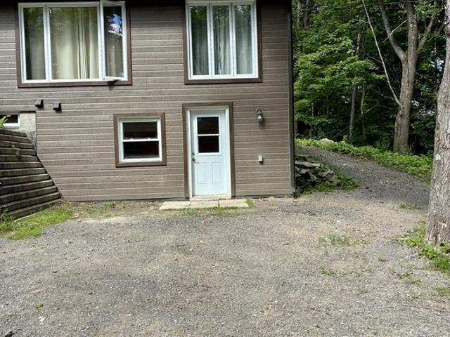 Apartment for rent in Les Collines-de-l'outaouais, Quebec
