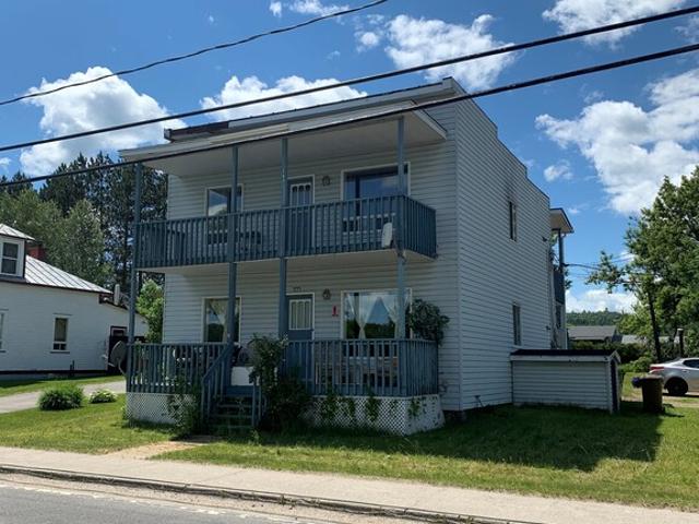 Apartment for rent in Laurentides, Quebec