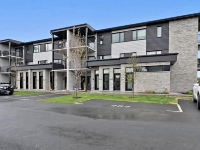 Apartment for rent in Cowansville