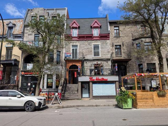 Apartment for rent in St. Leonard's, Quebec