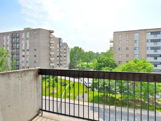Apartment for rent in Longueuil, Quebec