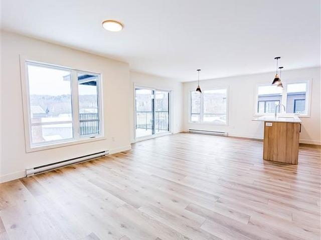 Apartment for rent in La Haute-yamaska, Quebec
