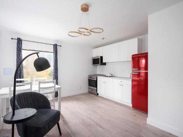 Apartment for rent in St. Leonard's, Quebec