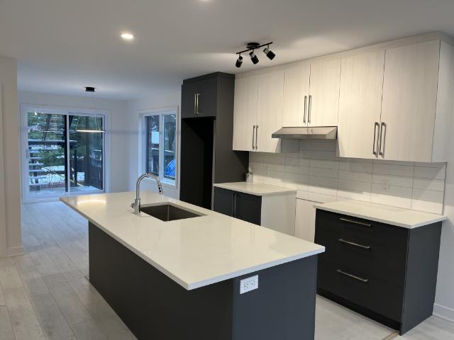 Apartment for rent in Longueuil, Quebec