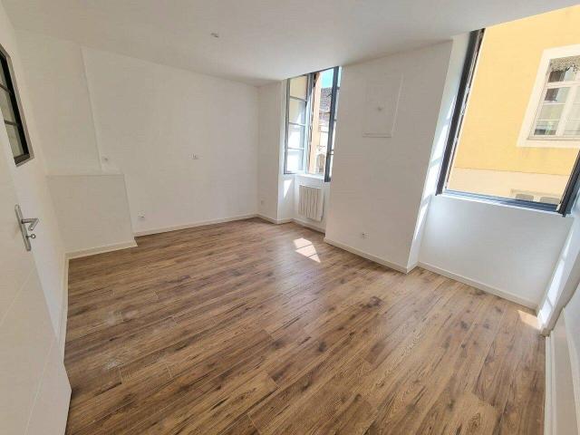 Appartement location à Crémieu, Isère