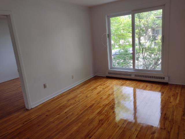 Apartment for rent in Longueuil, Quebec