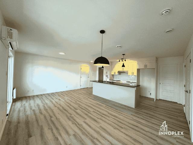 Apartment for rent in Le Val-saint-françois, Quebec