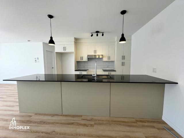 Apartment for rent in Le Val-saint-françois, Quebec