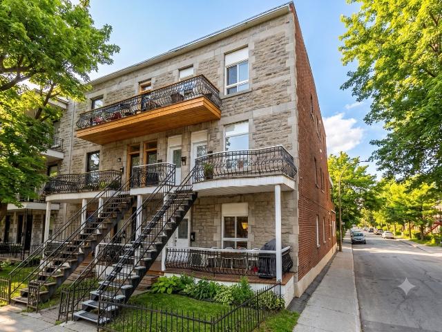 Apartment for rent in St. Leonard's, Quebec
