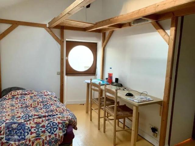 Studio location à Laval