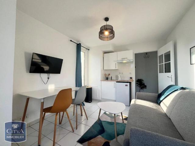 Studio location à Avignon