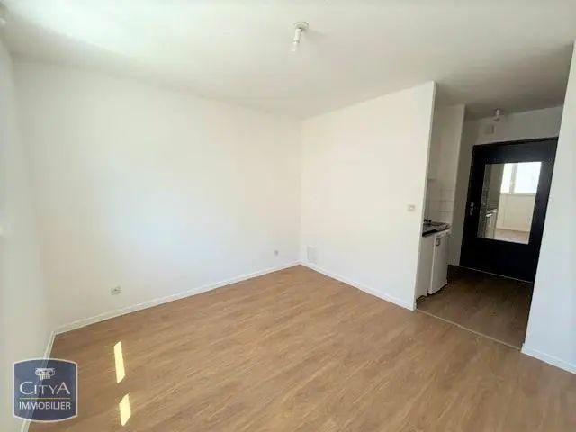 Studio location à Nantes