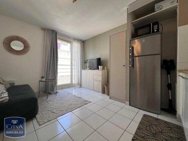 Studio location à Avignon