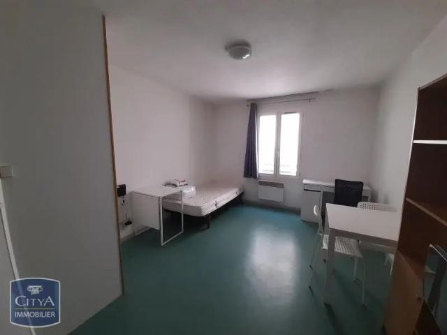 Studio location à Nîmes