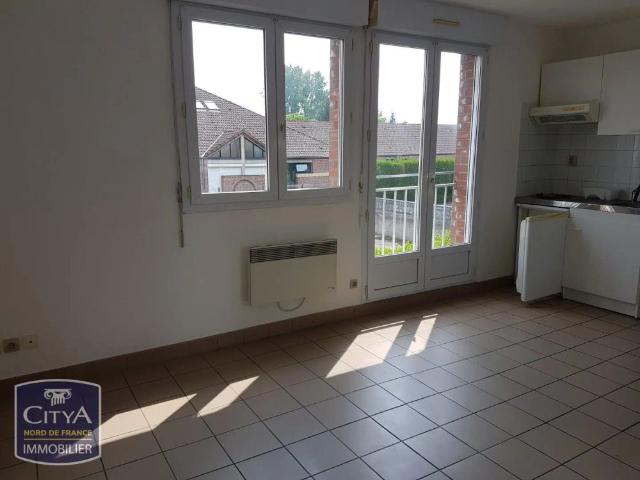 Studio location à Valenciennes, Famars