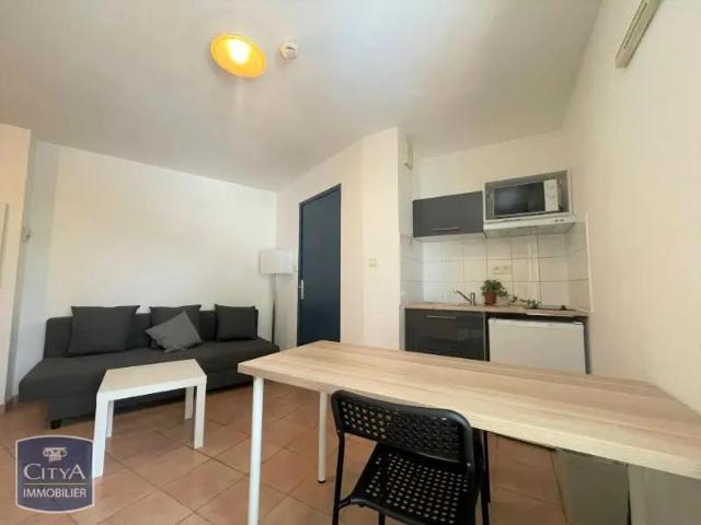 Studio location à Avignon