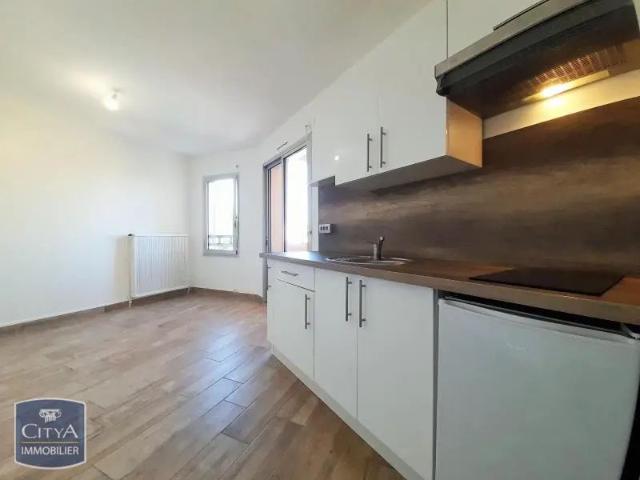 Studio location à Carpentras, Orange